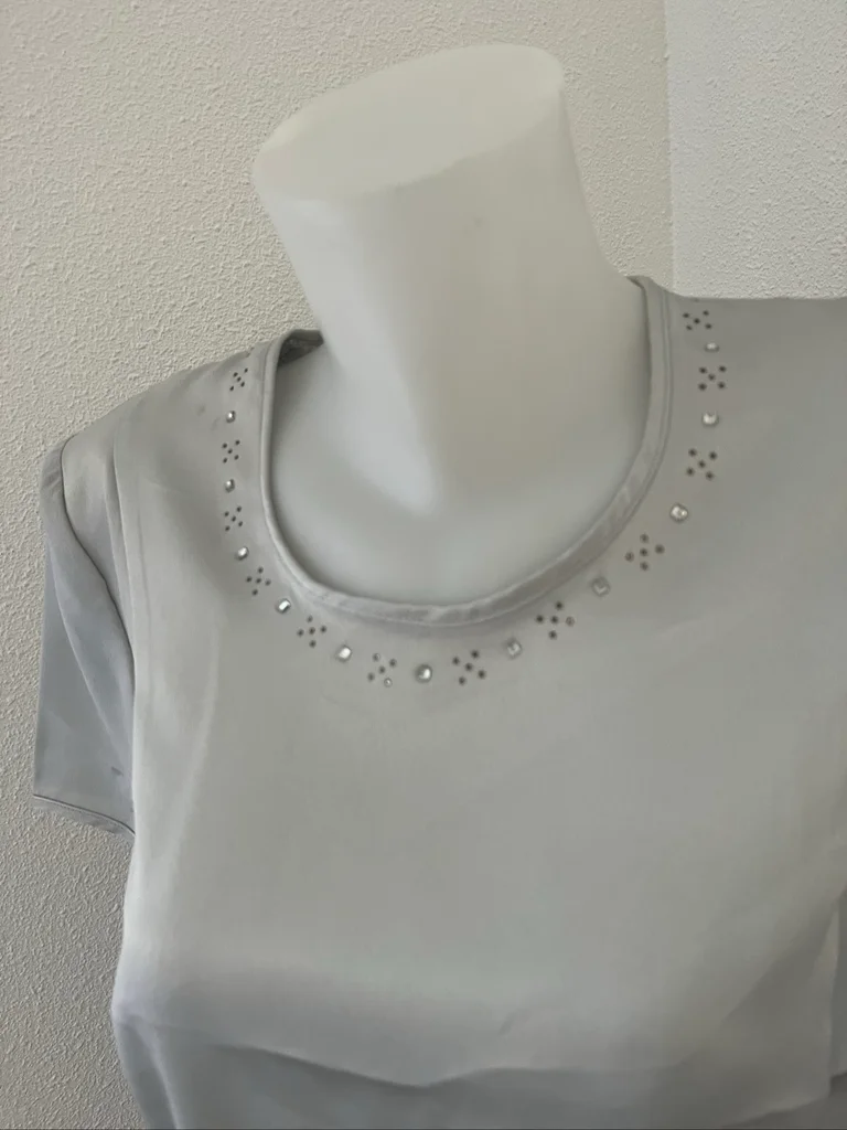Satin touch blouse size 52 – photo 3